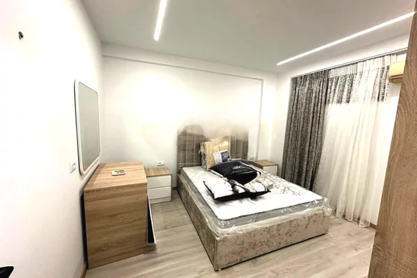 Jepet me qira apartament 1+1 prane Rrethrrotullimit te Zogut te Zi