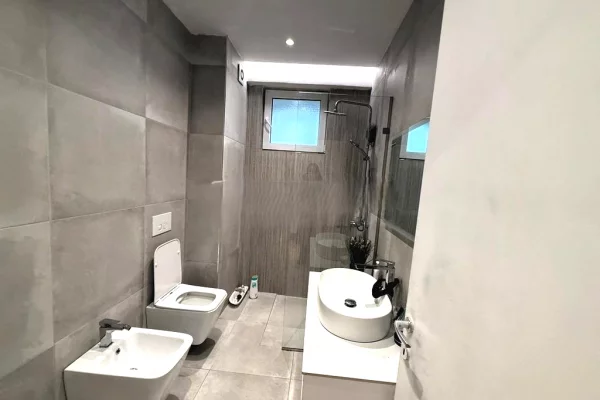 Apartment for sale in Tirana 2+1, Furnished