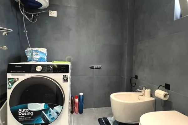 Shtepi me qera Apartament ne Tirane, 2+1, Mobilimi E mobiluar, Pagesa 800  Euro.