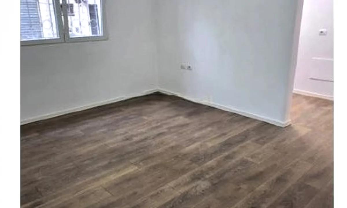 Apartment for sale in Tirana 1+1, Emty