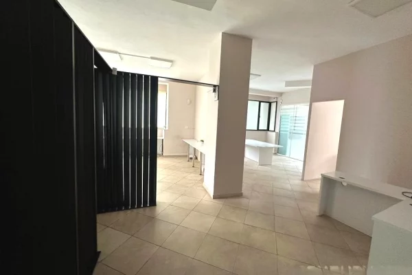 Jepet Zyre Me Qira ne 21 Dhjetori