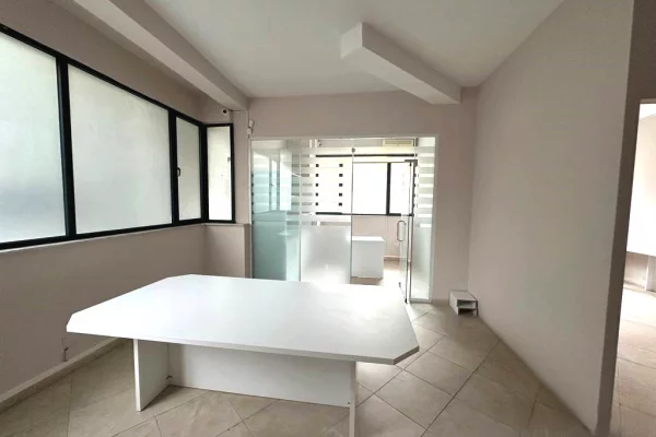 Jepet Zyre Me Qira ne 21 Dhjetori