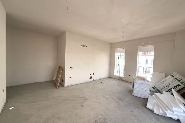 Apartment for sale in Tirana 2+1, Emty