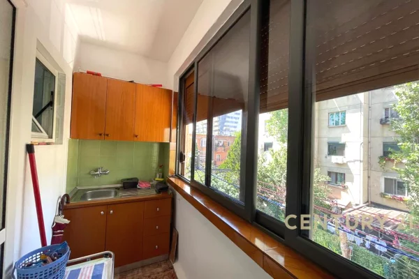 Shtepi me qera Apartament ne Tirane, 1+1, Mobilimi E mobiluar, Pagesa 480  Euro.