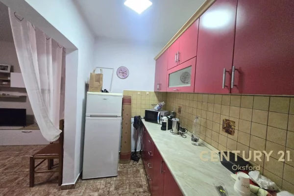 Shtepi me qera Apartament ne Tirane, 1+1, Mobilimi E mobiluar, Pagesa 480  Euro.