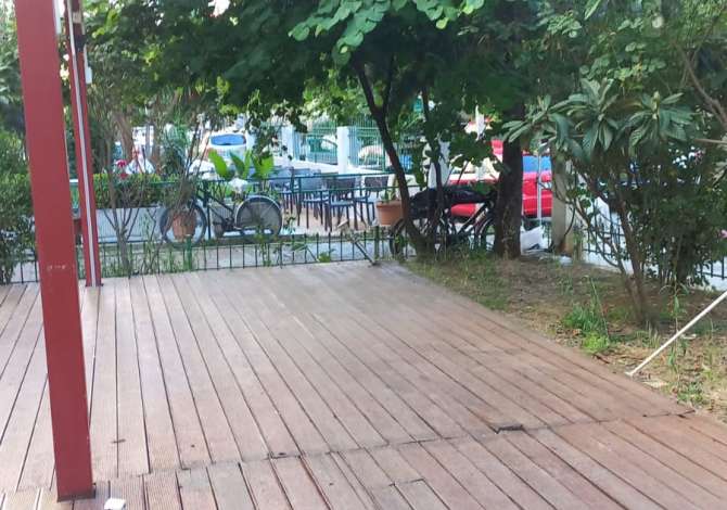 Ambient biznesi me qera 1+1 ne Tirane - 400 Euro