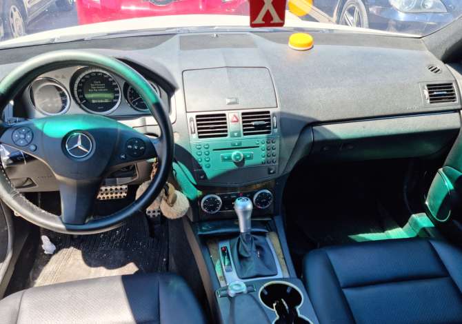 Auto in Vendita a Tirana - 6,800 Euro