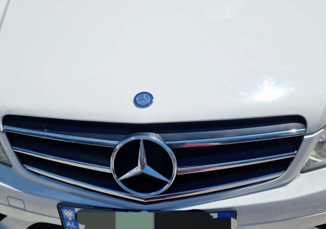 Auto in Vendita a Tirana - 6,800 Euro