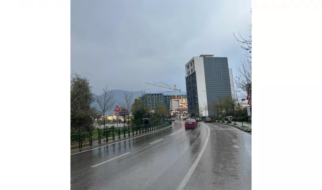 Shitet, Ambient Biznesi, , Bulevardi Bajram Curri Tirane