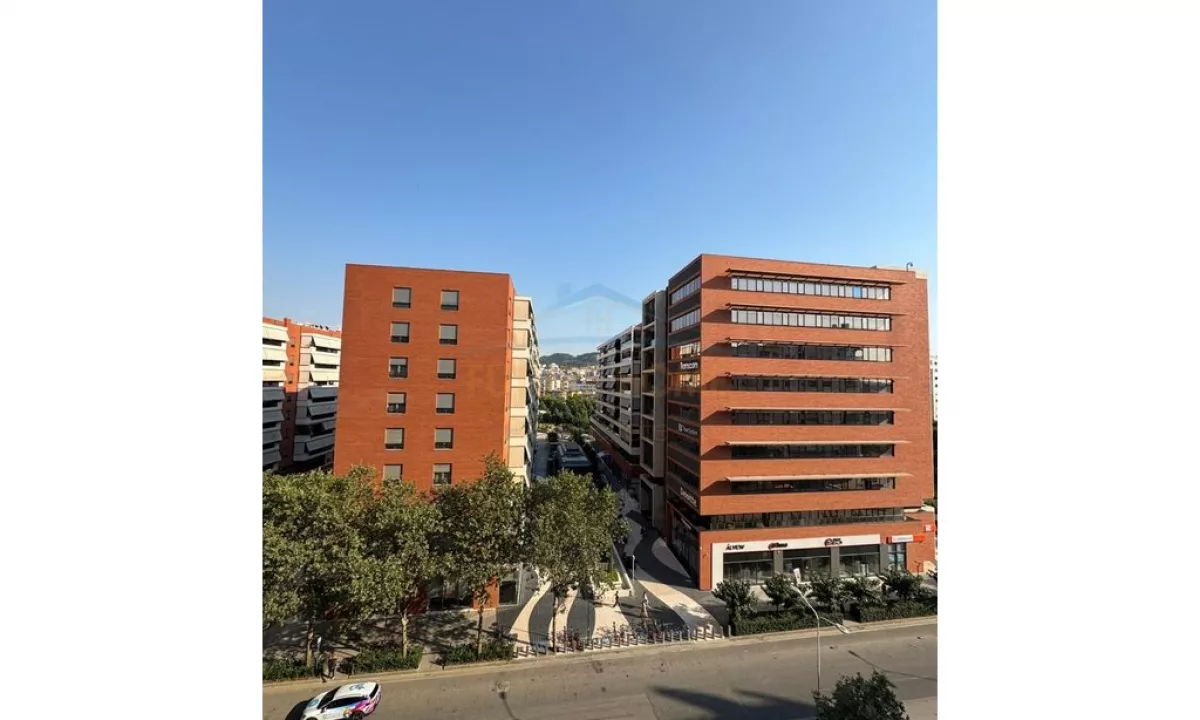 Shtepi me qera Apartament ne Tirane, 2+1, Mobilimi E mobiluar, Pagesa 800  Euro.