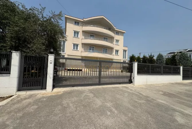 Qera, Ambjent, Paskuqan PRM55796