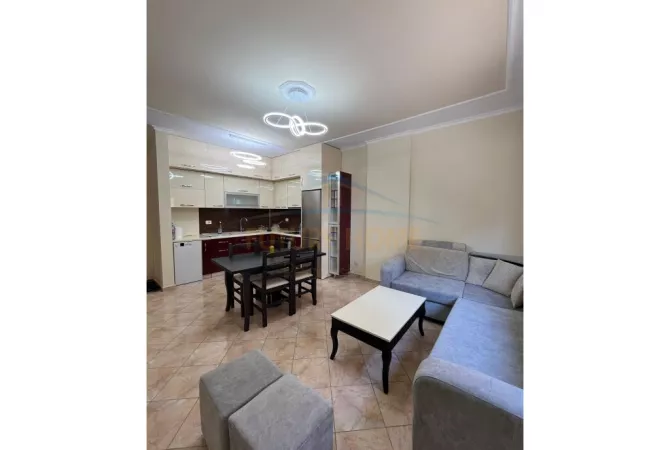 Shtepi ne shitje 2+1 ne Fier - 95,000 Euro