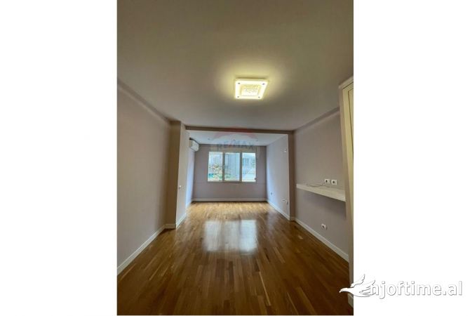 ZYRE E INVESTUAR PER QIRA TEK KOPSHTI ZOOLOGJIK