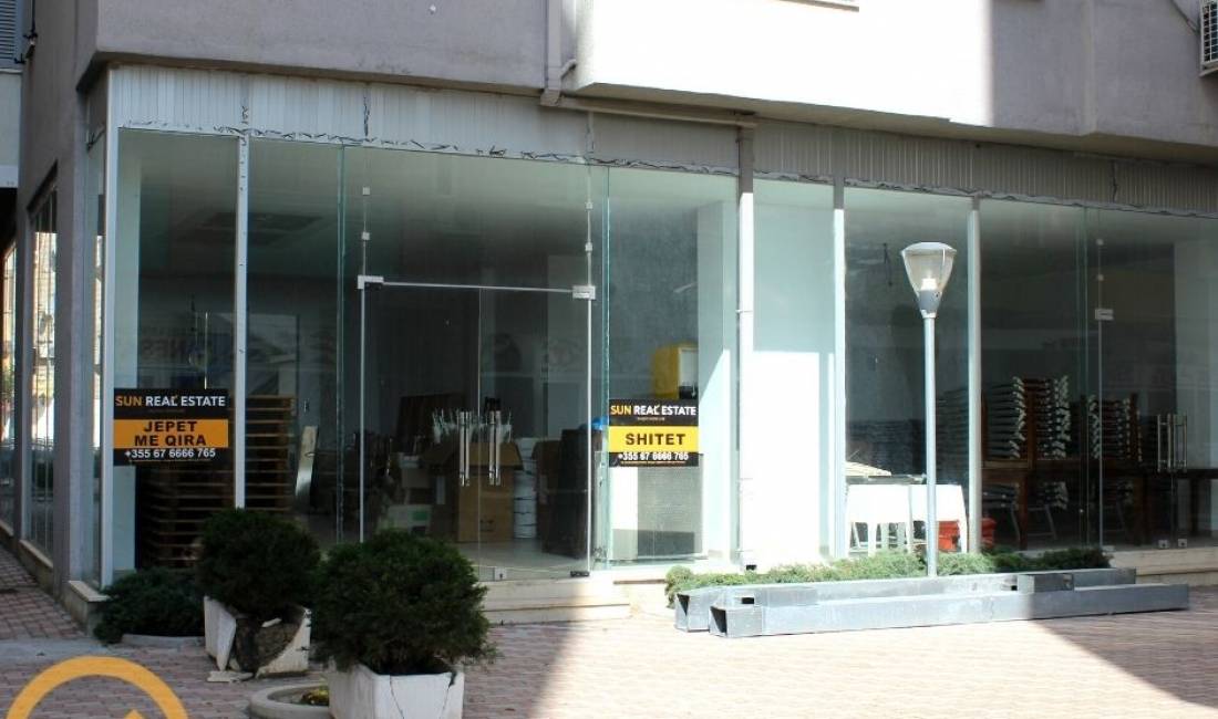 SHITET AMBIENT BIZNESI NE SHENGJIN, LEZHE