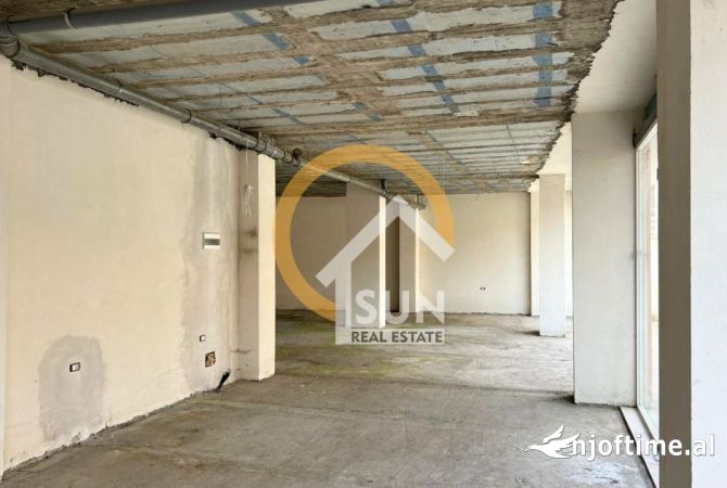 SHITET AMBIENT BIZNESI KRYQEZIMI I ZDRALES, SHKODER