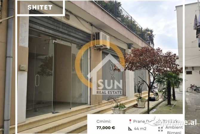 Business Property in Sale 3+1 in Shkodra - 77,000 Euro