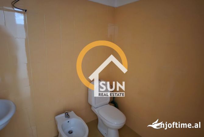 JEPET ME QIRA AMBIENT BIZNESI, PARRUCE, SHKODER