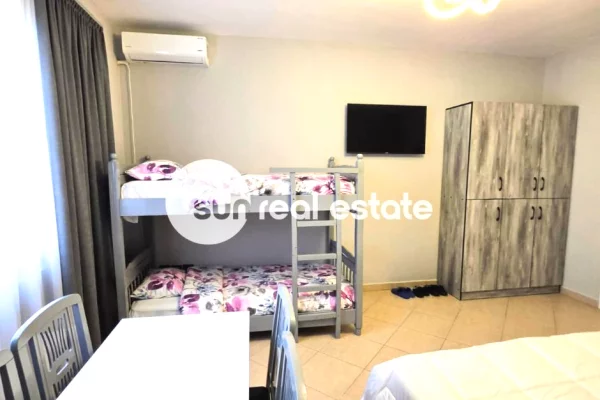 SHITET BIZNES HOSTEL, AFER TRUMES, SHKODER