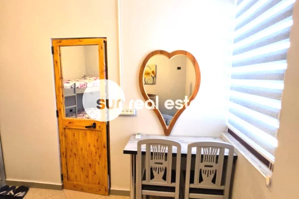 SHITET BIZNES HOSTEL, AFER TRUMES, SHKODER