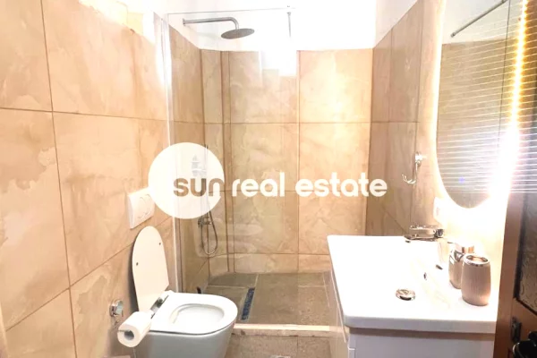Shtepi me qera Apartament ne Shkoder, 2+1, Mobilimi E mobiluar, Pagesa 35,000  Leke.