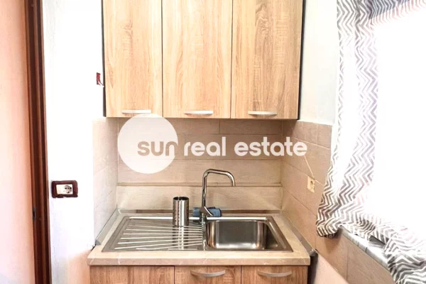 Shtepi me qera Apartament ne Shkoder, 2+1, Mobilimi E mobiluar, Pagesa 35,000  Leke.