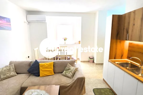 Shtepi me qera Apartament ne Shkoder, 3+1, Mobilimi E mobiluar, Pagesa 55,000  Leke.