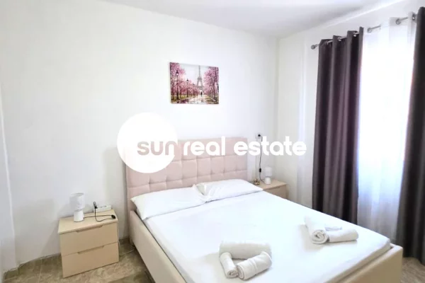 Shtepi me qera Apartament ne Shkoder, 3+1, Mobilimi E mobiluar, Pagesa 55,000  Leke.