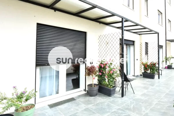 Shtepi me qera Apartament ne Shkoder, Garsoniere, Mobilimi E mobiluar, Pagesa 35,000  Leke.