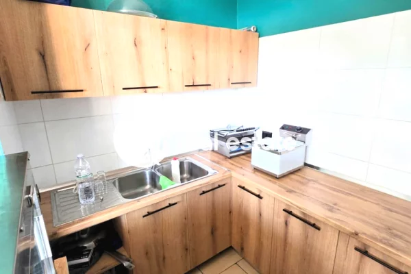 JEPET ME QIRA AMBIENT BIZNESI, SARREQ, SHKODER