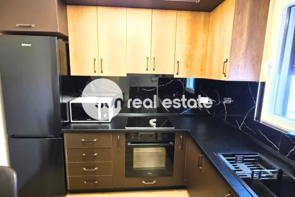 Shtepi me qera Apartament ne Shkoder, 2+1, Mobilimi E mobiluar, Pagesa 60,000  Leke.