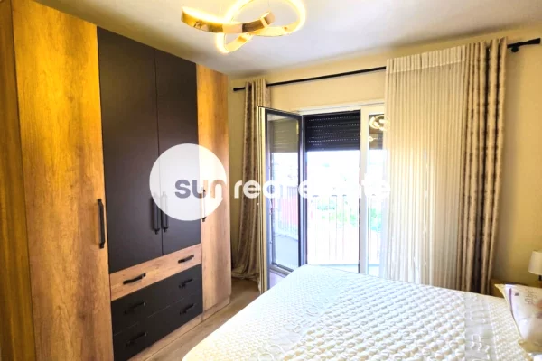 Shtepi me qera Apartament ne Shkoder, 2+1, Mobilimi E mobiluar, Pagesa 60,000  Leke.