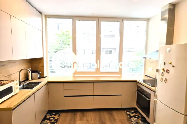 Shtepi me qera Apartament ne Shkoder, 2+1, Mobilimi E mobiluar, Pagesa 40,000  Leke.