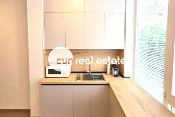 Shtepi me qera Apartament ne Shkoder, 2+1, Mobilimi E mobiluar, Pagesa 40,000  Leke.