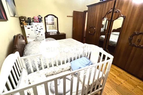 Shtepi me qera Apartament ne Shkoder, 1+1, Mobilimi E mobiluar, Pagesa 27,000  Leke.