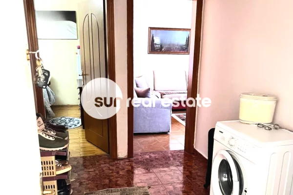 Shtepi me qera Apartament ne Shkoder, 1+1, Mobilimi E mobiluar, Pagesa 27,000  Leke.