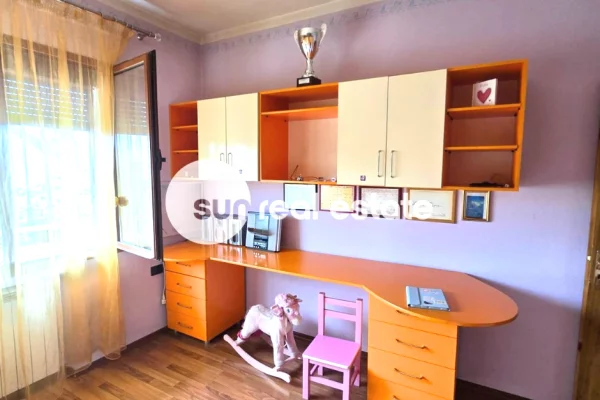 Shtepi me qera Vila Luksoze ne Shkoder, 2+1, Mobilimi E mobiluar, Pagesa 60,000  Leke.