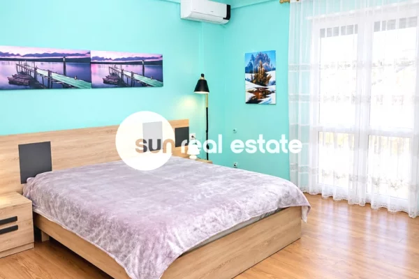 Shtepi me qera Apartament ne Shkoder, 2+1, Mobilimi E mobiluar, Pagesa 55,000  Leke.