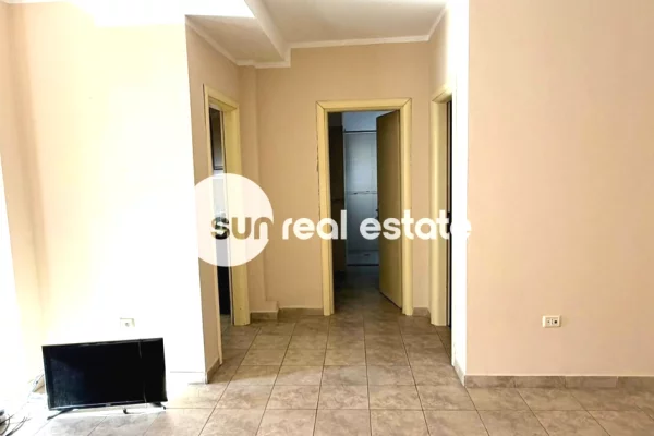 JEPET ME QIRA AMBIENT BIZNESI, TEK GJYLBEGET, SHKODER