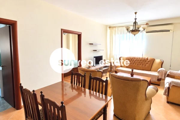 Shtepi ne shitje Apartament ne Shkoder, 1+1, Mobilimi E mobiluar, Pagesa 99,000  Euro.