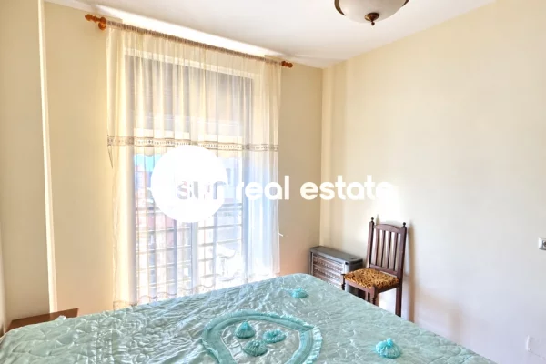 Shtepi ne shitje Apartament ne Shkoder, 1+1, Mobilimi E mobiluar, Pagesa 99,000  Euro.