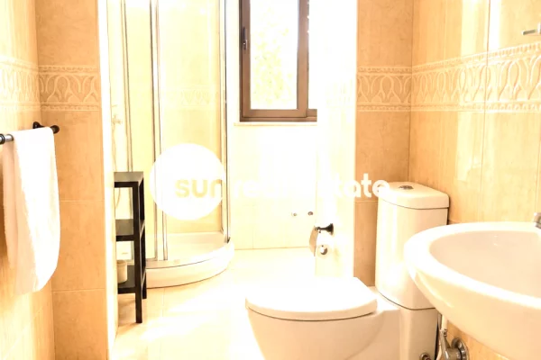 Shtepi me qera Apartament ne Shkoder, 2+1, Mobilimi E mobiluar, Pagesa 40,000  Leke.