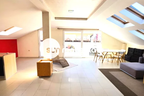 Shtepi me qera Apartament ne Shkoder, 2+1, Mobilimi E mobiluar, Pagesa 70,000  Leke.