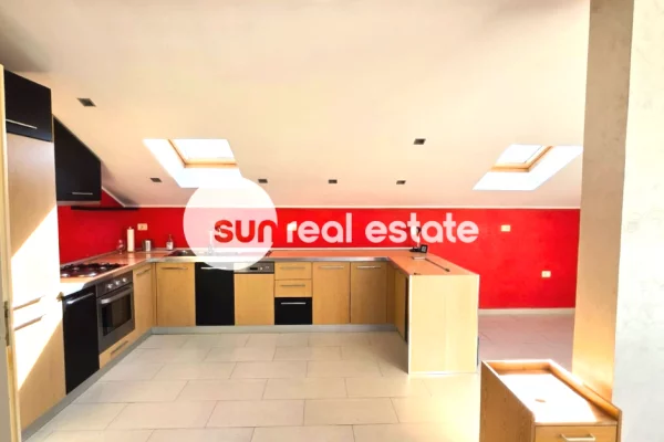 Shtepi me qera Apartament ne Shkoder, 2+1, Mobilimi E mobiluar, Pagesa 70,000  Leke.