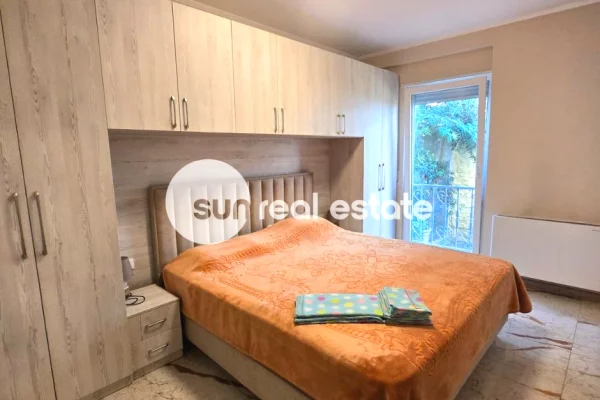 Shtepi me qera Apartament ne Shkoder, 2+1, Mobilimi E mobiluar, Pagesa 60,000  Leke.