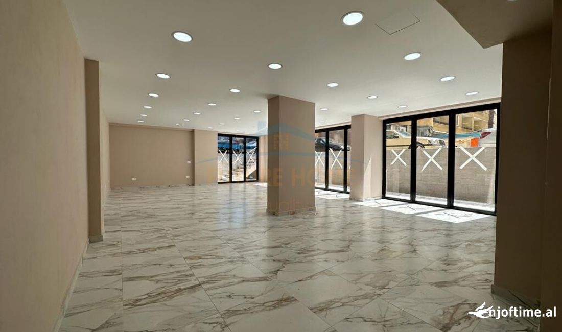 Shitet, Ambjent Biznesi, Plazhi Hekurudha, Durres