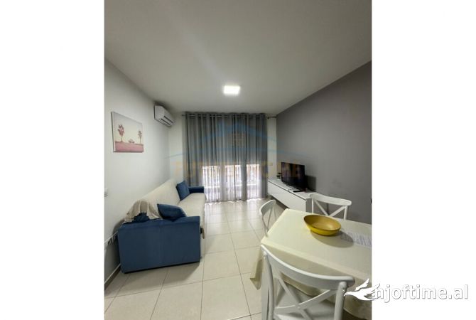 Shtepi me qera Apartament ne Durres, 1+1, Mobilimi E mobiluar, Pagesa 600  Euro.