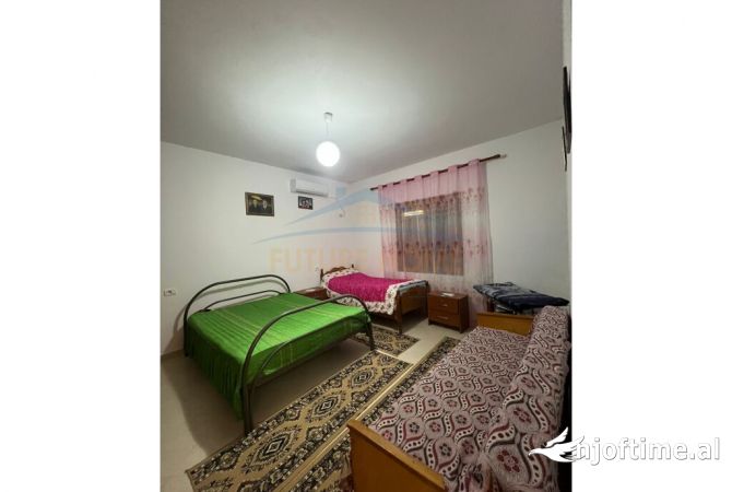 Casa privata/Indipendente in vendita a Lushnja 2+1, Arredato