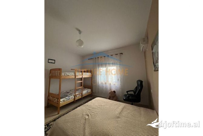 Casa privata/Indipendente in vendita a Lushnja 2+1, Arredato