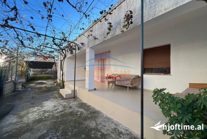 Casa in vendita 2+1 a Lushnja - 57,000 Euro
