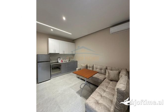 Qera, Apartament, Kati 1 i nje Vile 1+1, Golem